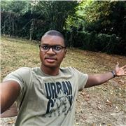 L’anglais sur notions élémentaires aux enfants